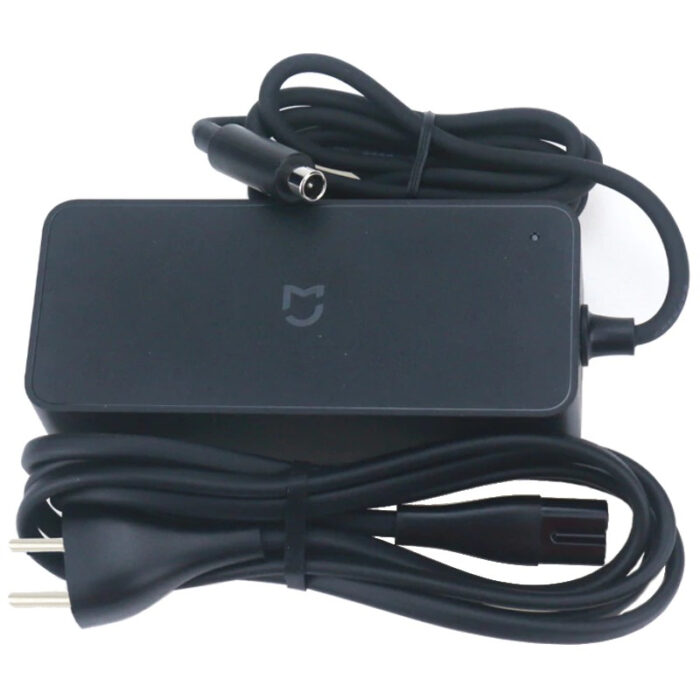 NAPAJALNIK ZA ELEKTRIČNI SKIRO XIAOMI M365