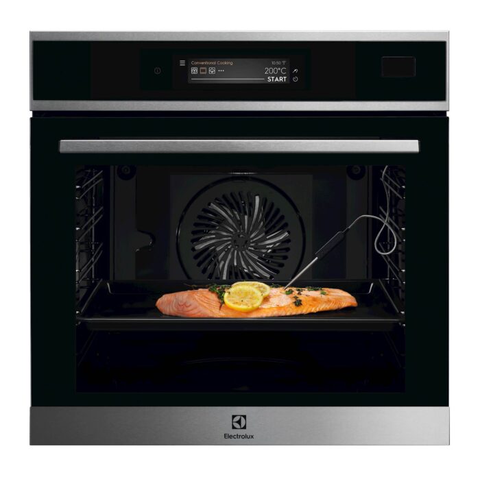 Vgradna pečica Electrolux EOC9P31WX, SteamCrisp, para + piroliza, WiFi