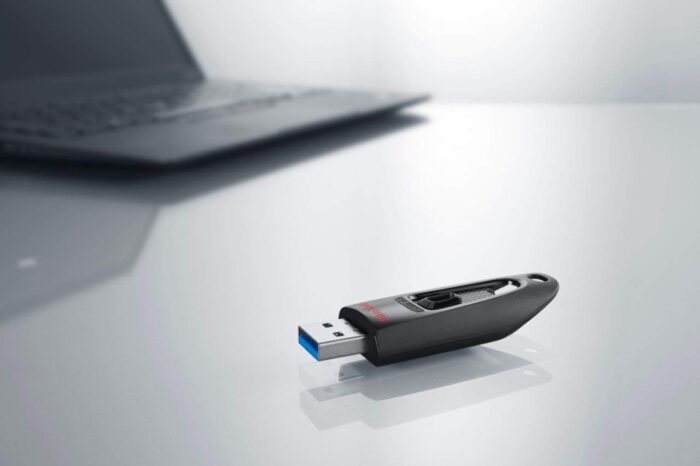 SanDisk Ultra USB spominski ključek 128GB USB 3.0 črn - Image 4
