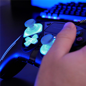 THRUSTMASTER ESWAP X LED BLUE CRYSTAL PACK WW VERSION - Image 4
