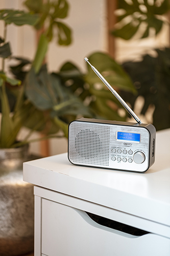 Camry digitalni prenosni radio - Image 5