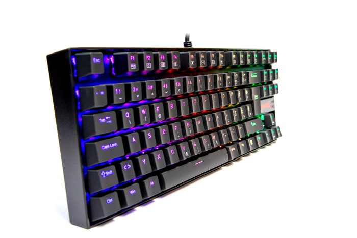 REDRAGON KUMARA K552RGB-1 RGB MEHANSKA TIPKOVNICA S ŠUMNIKI - Image 6