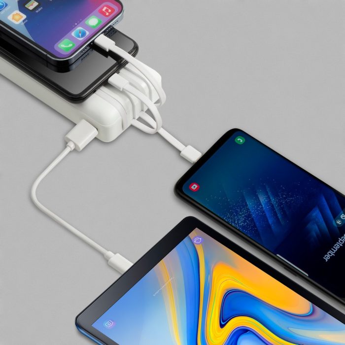 Rivacase VA2220 20000mAh prenosna baterija s kabli - slika 4