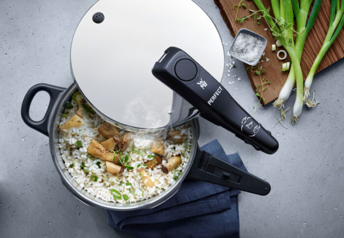 WMF ekonom lonec PERFECT 4,5L, 22cm - Image 3