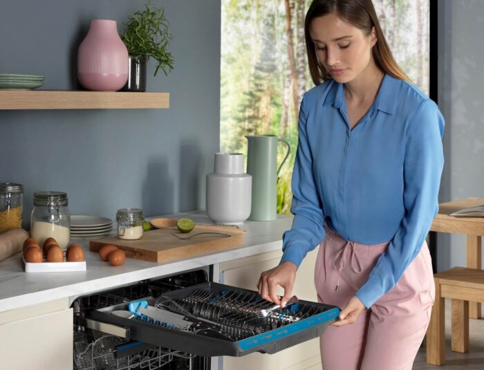 Pomivalni stroj Electrolux ESM48310SX, inox, 44 db, inverter - Image 5