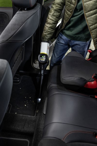 Karcher sesalnik bat.VC6 Cordless ourFam ily Car, bel, 1.198-672.0 - Image 5