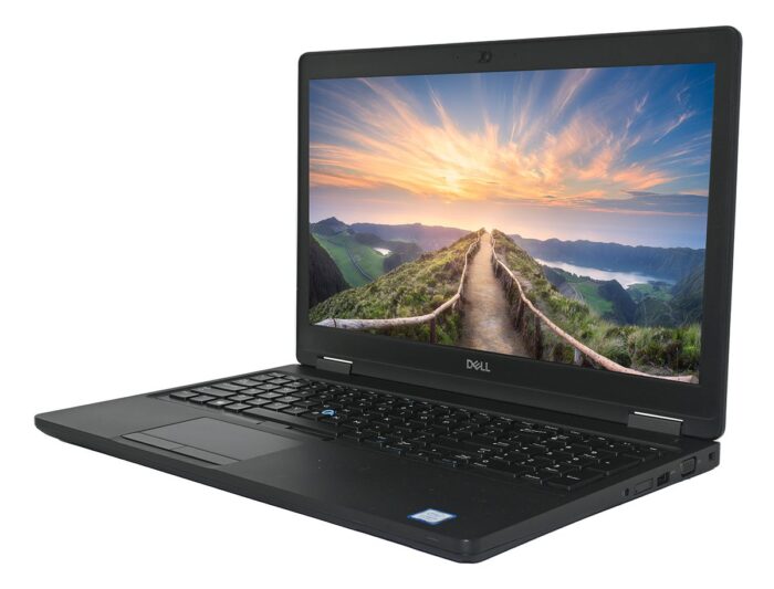 Prenosnik Dell Latitude 5590 / i7 / RAM 8 GB / SSD Disk / 15,6” HD