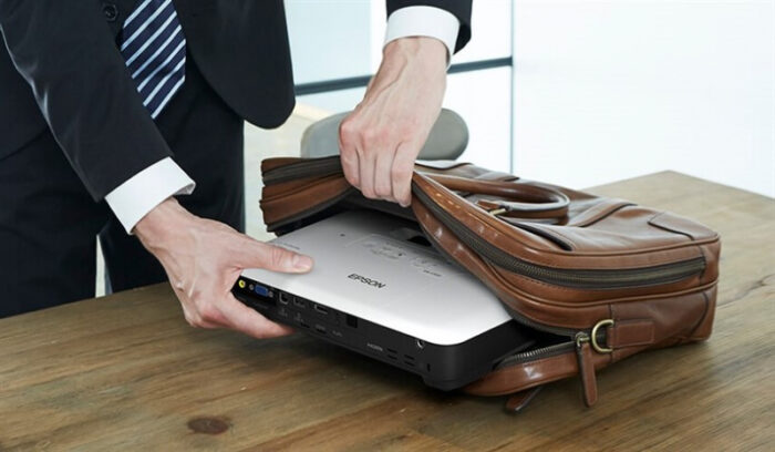 EPSON PROJEKTOR EB-1795F 3LCD/3.200Lm/FHD/10.000 : 1/4.000-7.000h - Image 4