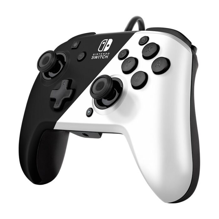 PDP NINTENDO SWITCH ŽIČNI KONTROLER FACEOFF DELUXE - BLACK & WHITE - Image 6