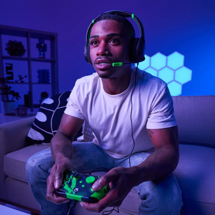 PDP AIRLITE WIRED XBOX HEADSET - JOLT GREEN - Image 6